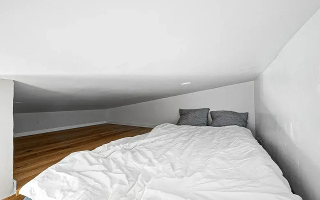 Comfortable Minihouse Vega