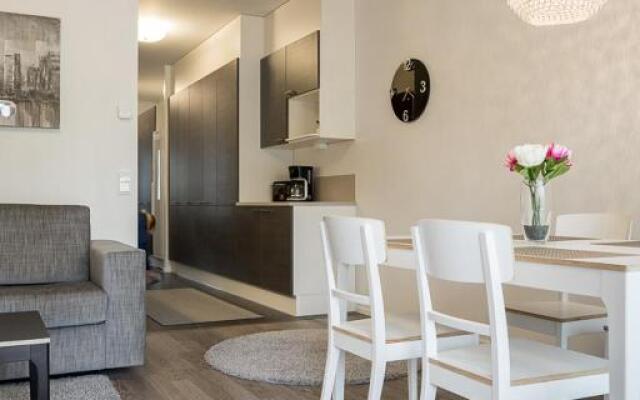 Sky Villas B6