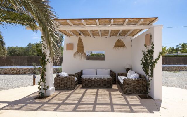 Eques Petit Resort
