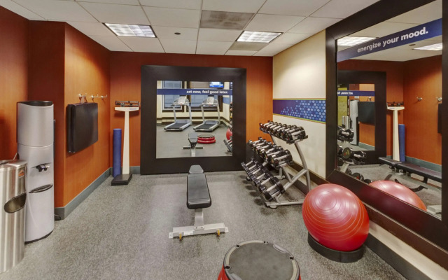 Hampton Inn Majestic Chicago Theatre District