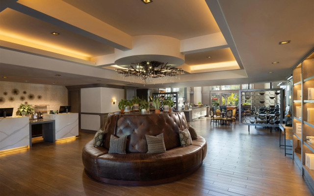 River Terrace Inn - A Noble House Hotel