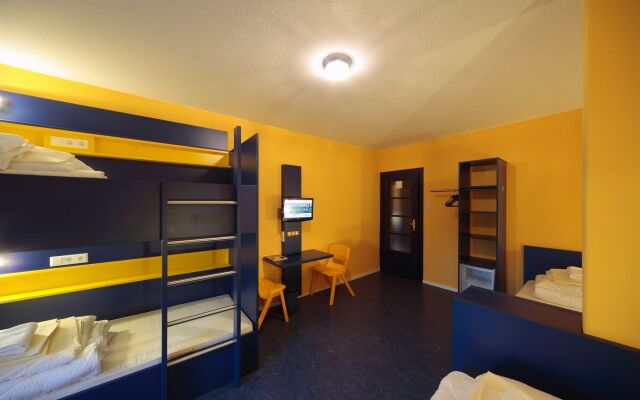 Bed'nBudget Expo-Hostel Rooms