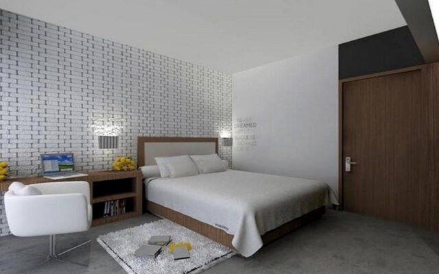 Maxley Hotel