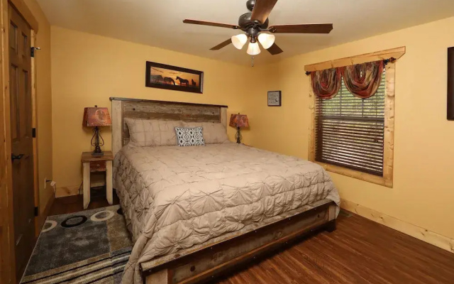 Movie DiveInn - Four Bedroom Chalet