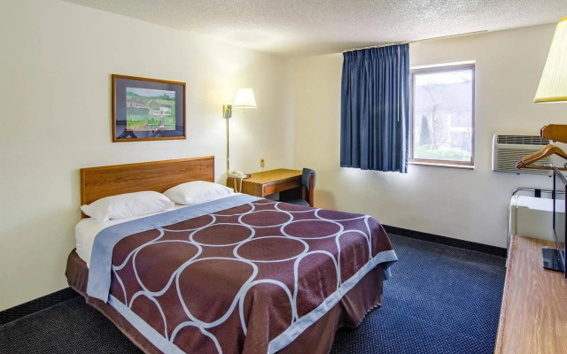 Motel 6 Montoursville, PA - Williamsport