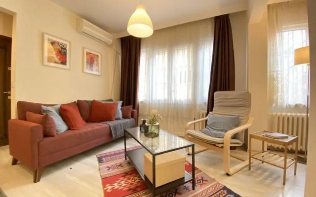 Amazing Flat Close to Kabatas Ferry Station