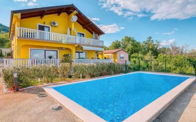 Secluded Holiday Home in Lovran With Garden