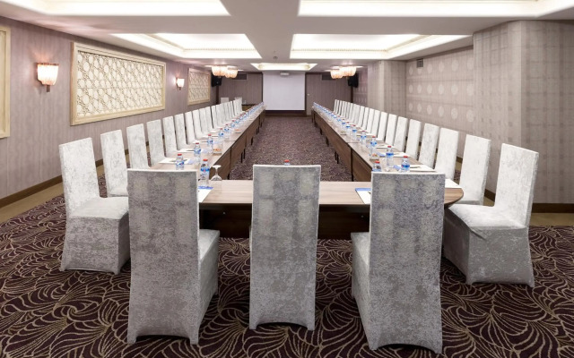 Grand Anka Hotel