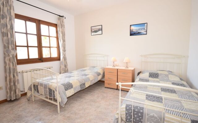 Deluxe Villa in Calonge With Private Pool