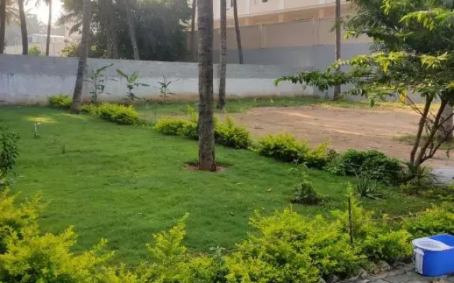 Yeshwitha Residency by OYO Rooms