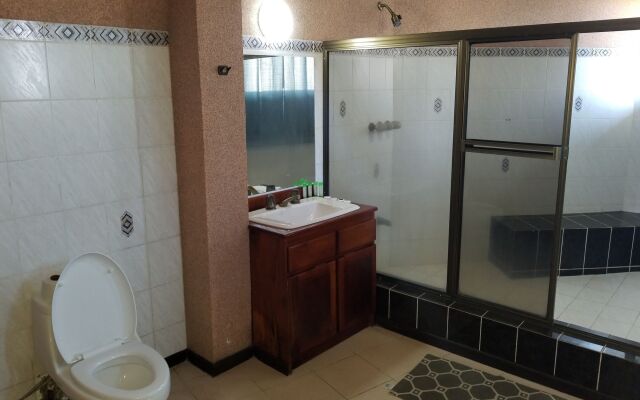 Hotel Monte Campana Escazu