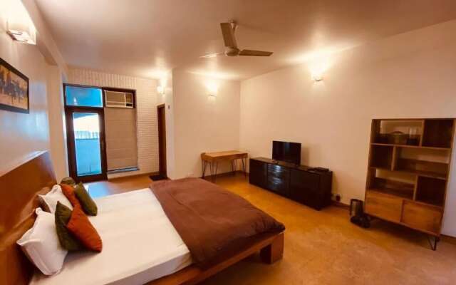 Hide-In Hostel Delhi