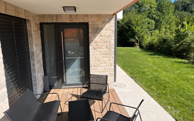Vila Petra - Family apartment for 4 at Lake Bled