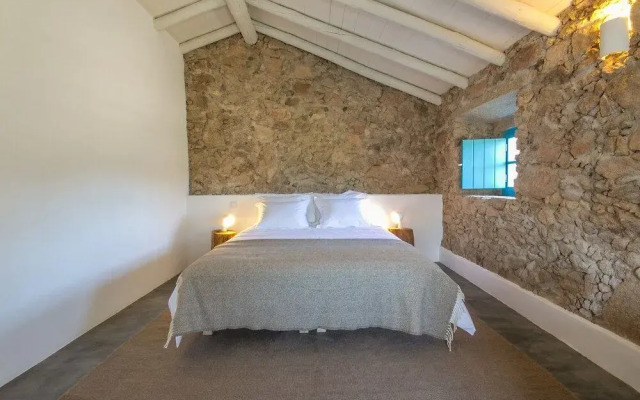 Casas Caiadas Boutique Home