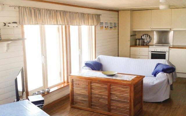 Beautiful Apartment in Skärhamn With 1 Bedrooms