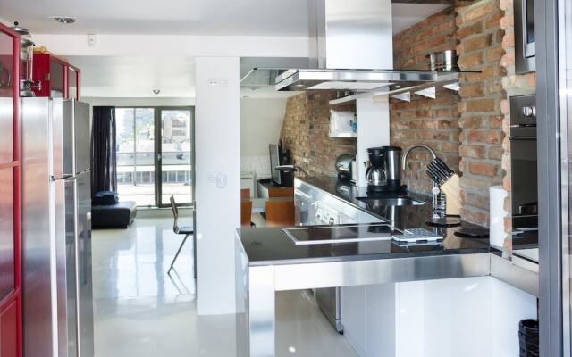 FM Deluxe 2-BDR Apartment with Rooftop Terrace - Varna