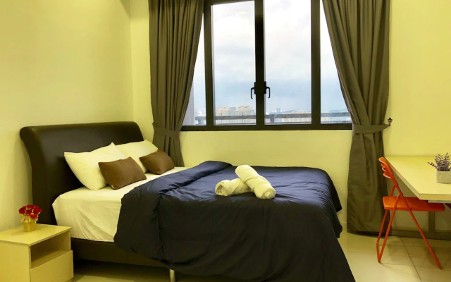 Charming Suite at Sunway and PJ