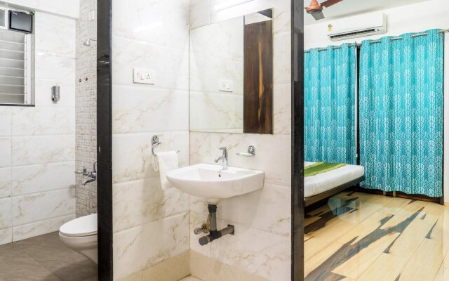OYO 9738 Hotel House Khas Suites