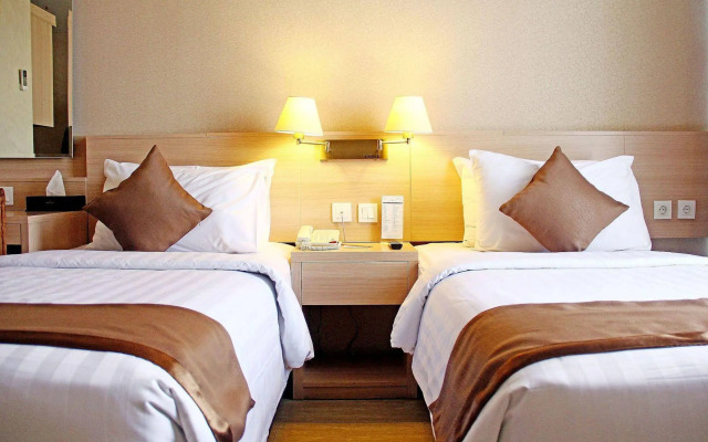 ZEN Rooms Djunjunan Pasteur