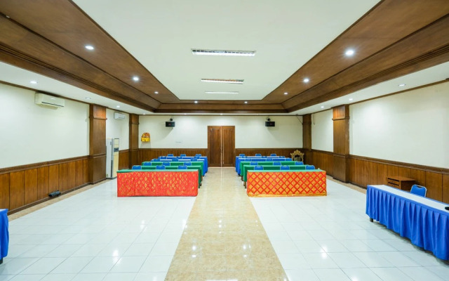 RedDoorz Plus @ Mahajaya Hotel Denpasar