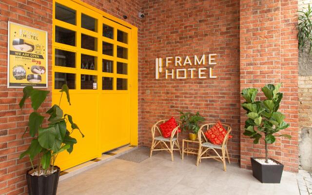 Frame Hotel