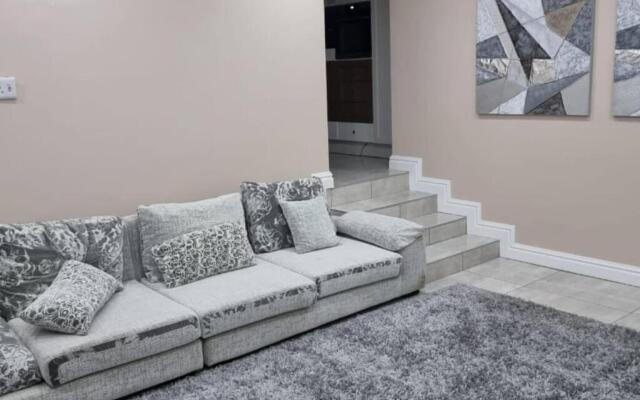 Beautiful 4 Bedroom Home in Durban North