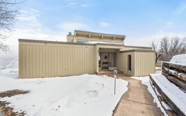 Oak Ridge Retreat by Snowmass Vacations