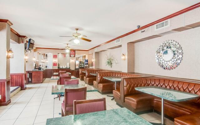 Econo Lodge