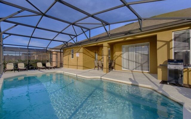 Beautifully Positioned Lake View Home