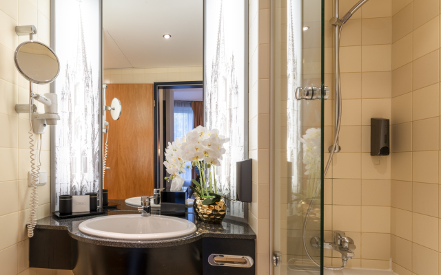 Plaza Premium Koln