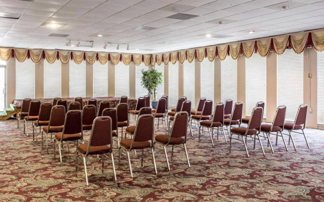 Way Inn and Conference Center