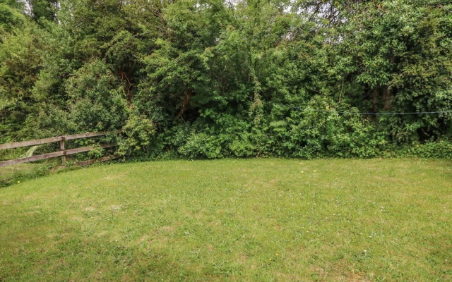 18 Dalewood