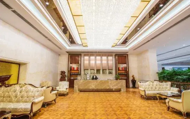 Sanfangxiang Jinling Hotel
