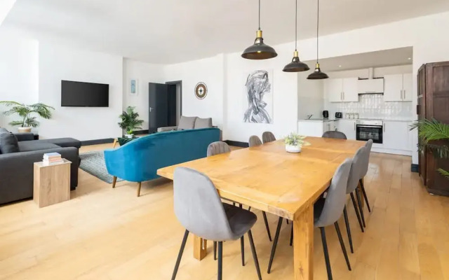 Host Stay Exchange Street Living