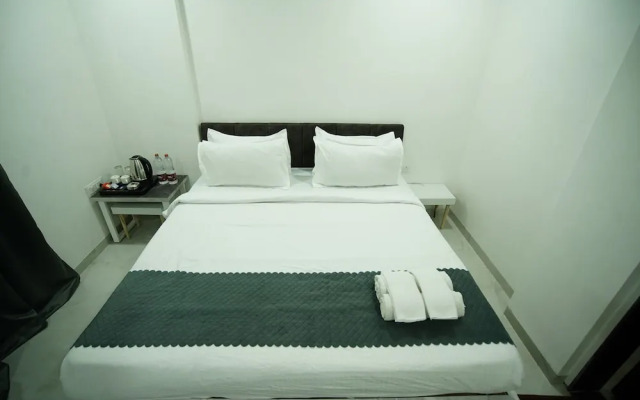 SwagStay Hotel Riviera Nagpur