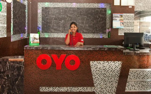 OYO 343 Pop Life Hotel
