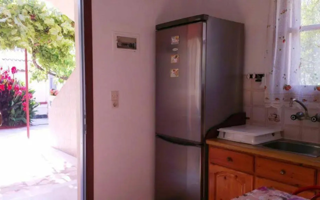 Yanna's Apartments