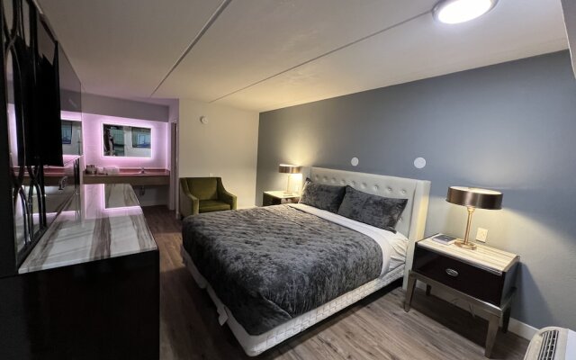 Boardwalk Suites Baton Rouge