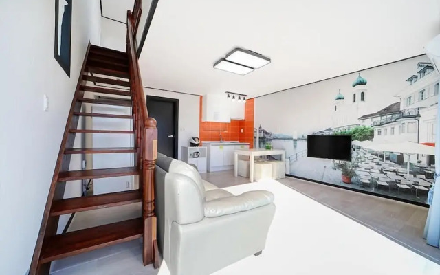 Gyeongju Hyu Plus Pension
