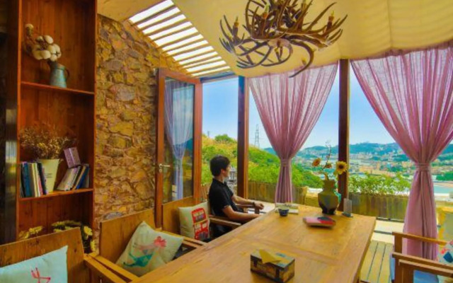 Shishang Yixiang Hostel