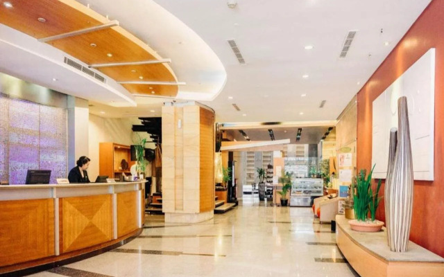 Greenhills Elan Hotel