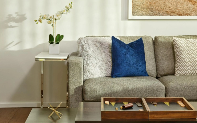 Halcyon - a hotel in Cherry Creek