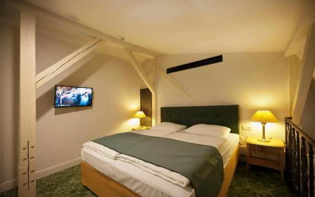 Grandhotel AMBASSADOR National House