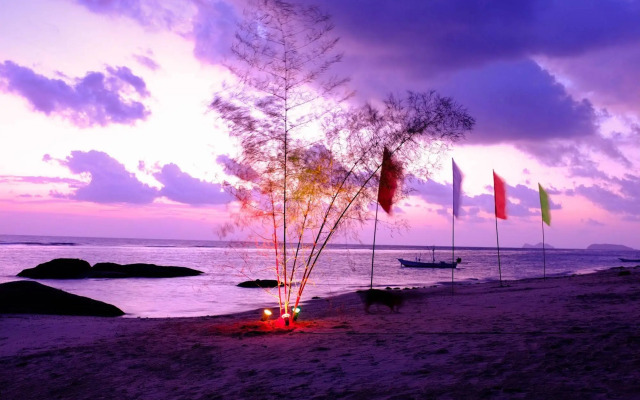 Thaniza Beachfront Resort