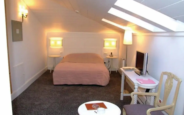 Kar's Otel - Special Class