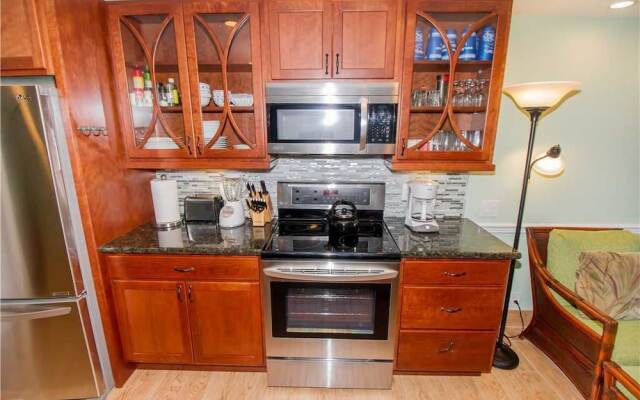 Kahana Sunset D6 - Two Bedroom Condo