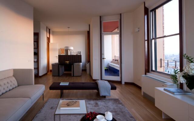 Domux Home Torre Velasca