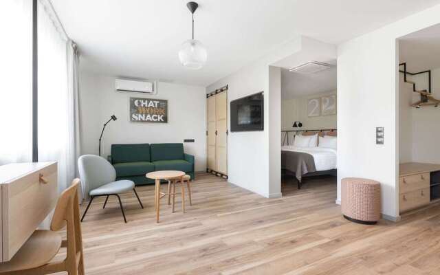 Oru Hub Hotel Tallinn - Handwritten Collection