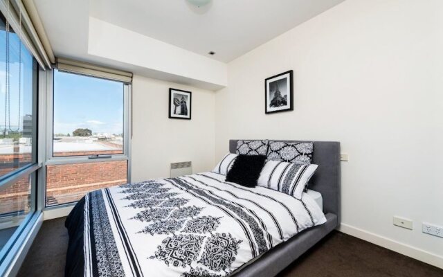 Melbourne Beachside Apartment