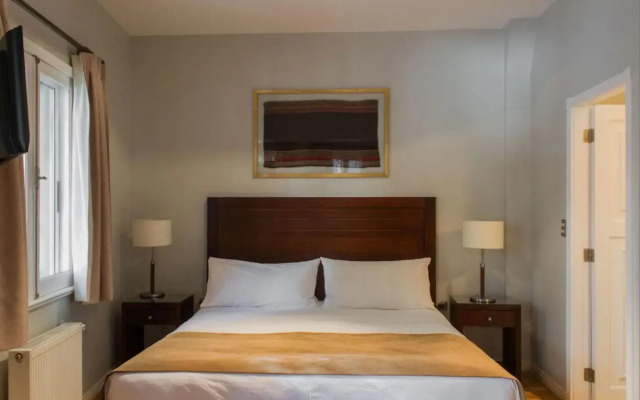 Lastarria Apartment